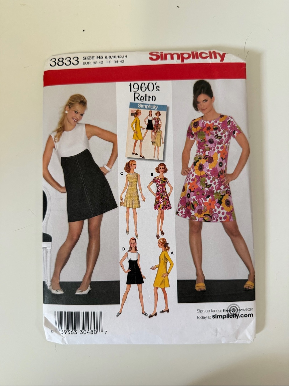 Simplicity 3833 1960s Retro Dress Pattern Mid Century Modern Clothing A-Line